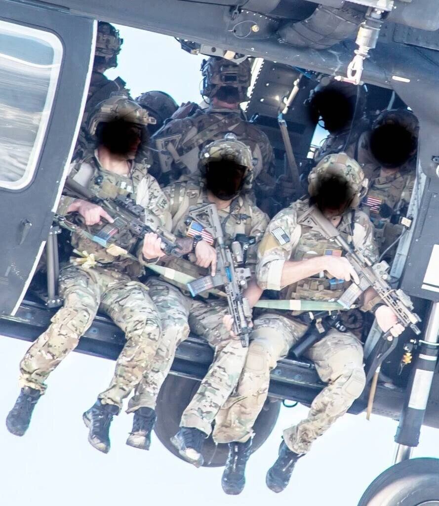 美军海豹与三角洲所用的HK416不同点