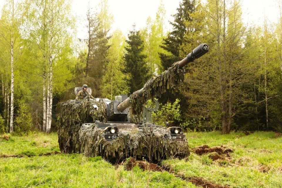 订单满满!盘点韩国K9自行火炮的演进过程