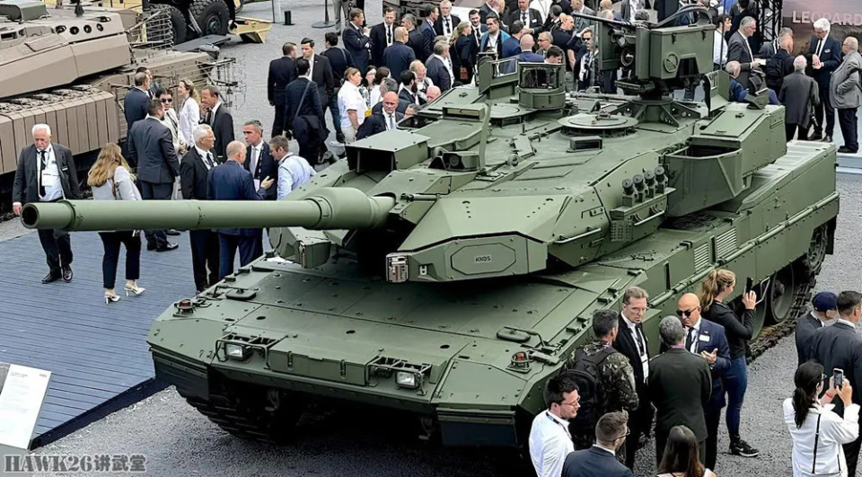 德国全新豹2A8主战坦克 可防无人机攻击