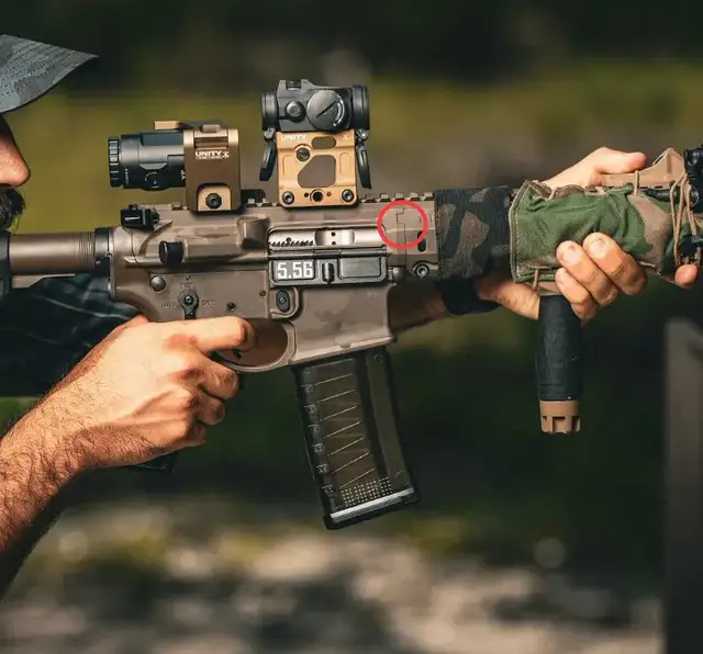 刚淘汰HK416，美国海豹六队又要换新枪？