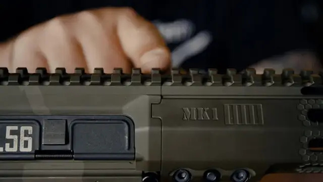 刚淘汰HK416，美国海豹六队又要换新枪？